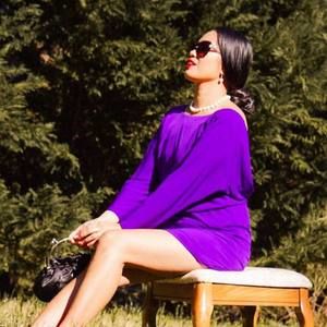 Meet your Posher, Jade